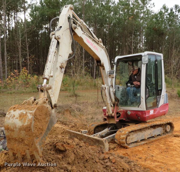 image for item DH0595 Takeuchi TB235  mini excavator