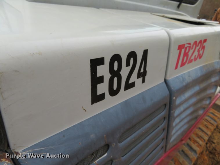 image for item DH0595 Takeuchi TB235  mini excavator