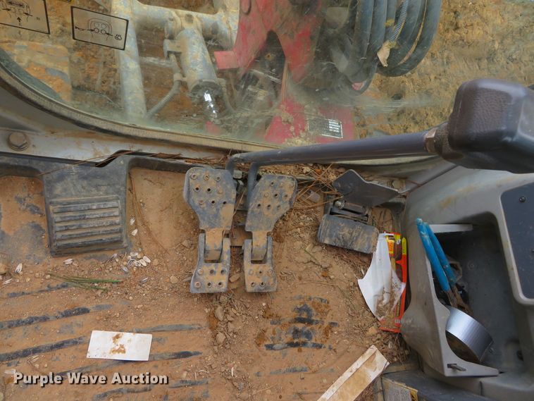 image for item DH0595 Takeuchi TB235  mini excavator