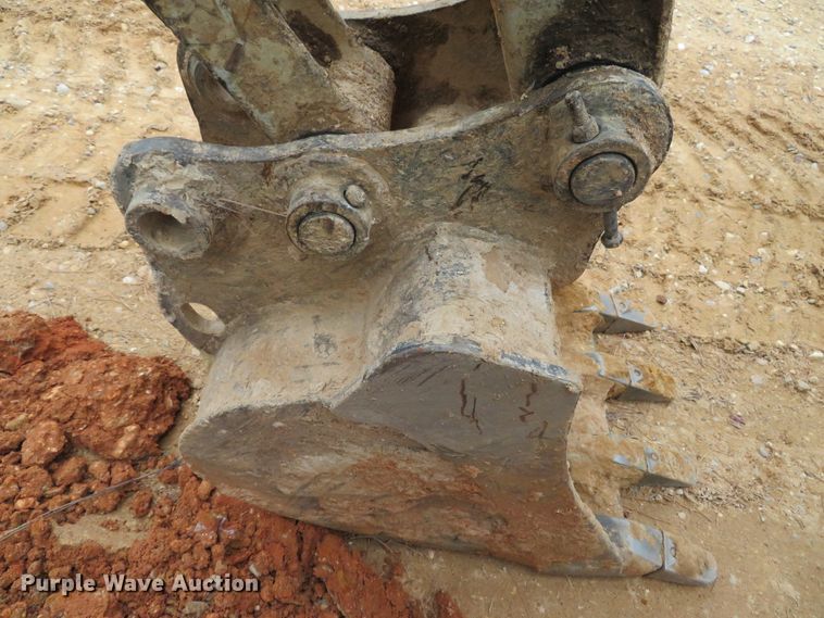 image for item DH0596 Takeuchi TB240  mini excavator