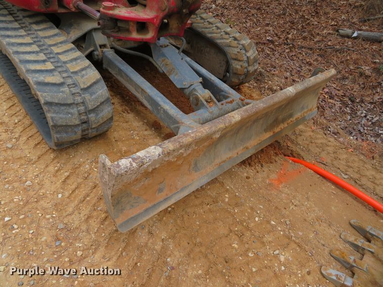 image for item DH0596 Takeuchi TB240  mini excavator