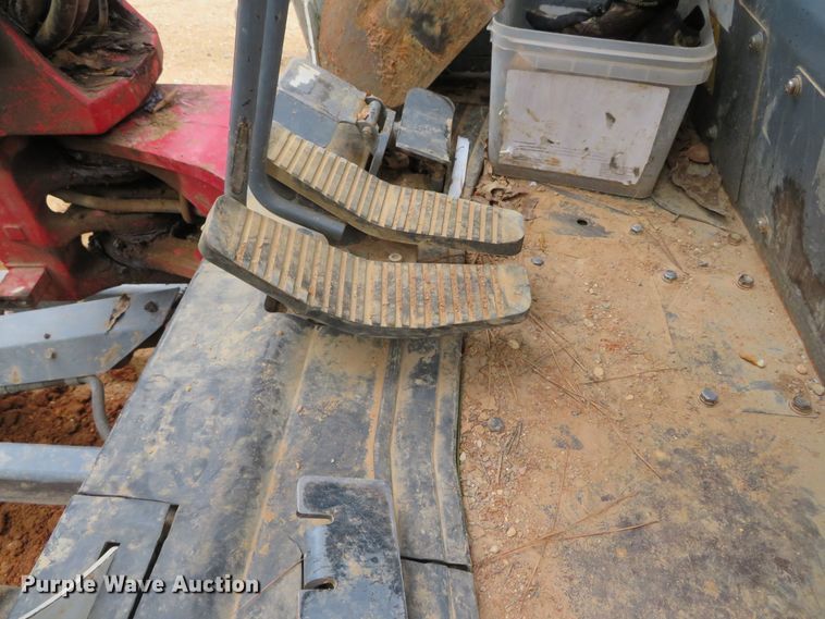 image for item DH0596 Takeuchi TB240  mini excavator