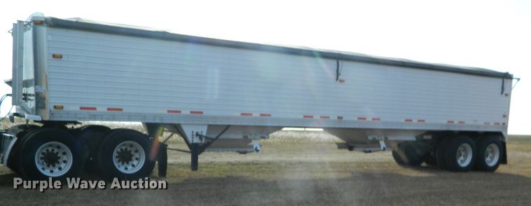 image for item DF4592 2007 Timpte Super Hopper double hopper grain trailer