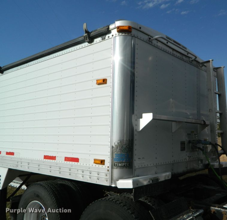 image for item DF4592 2007 Timpte Super Hopper double hopper grain trailer