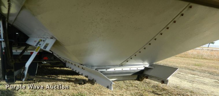 image for item DF4592 2007 Timpte Super Hopper double hopper grain trailer