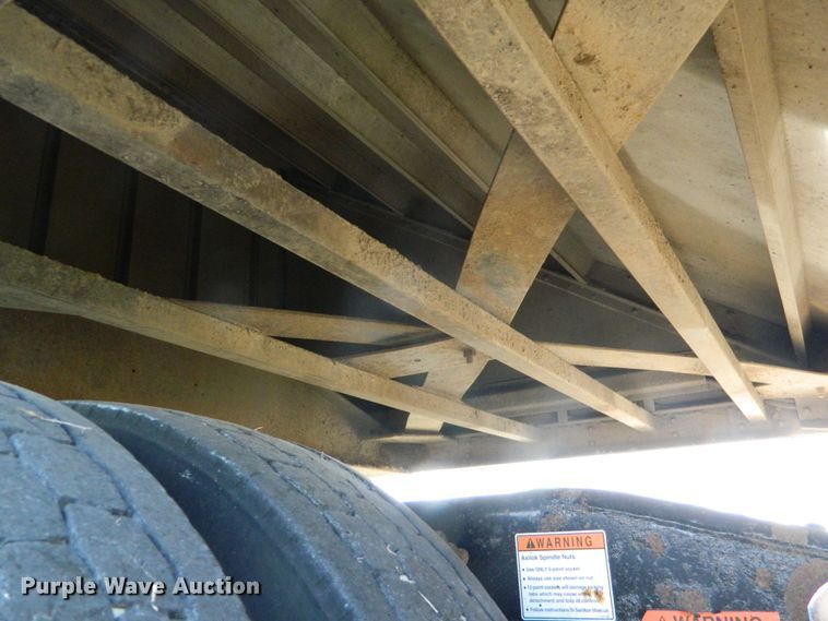 image for item DF4592 2007 Timpte Super Hopper double hopper grain trailer