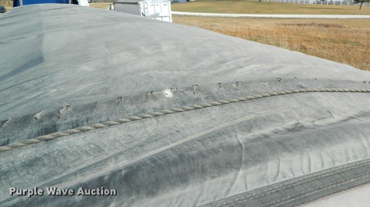 image for item DF4592 2007 Timpte Super Hopper double hopper grain trailer