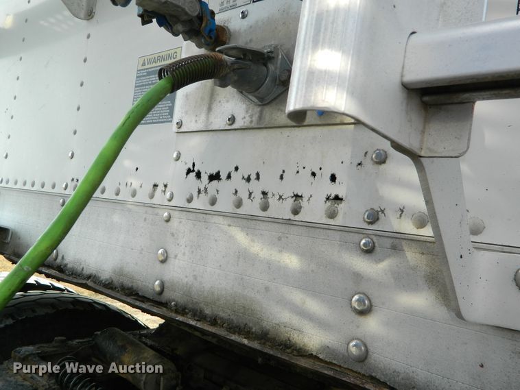 image for item DF4592 2007 Timpte Super Hopper double hopper grain trailer