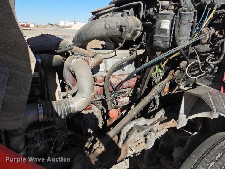 image for item DG1497 2009 Mack CXU613  semi truck