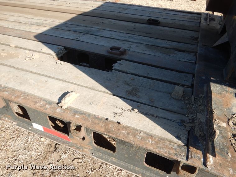 image for item DG4666 1988 Seibert drop deck trailer