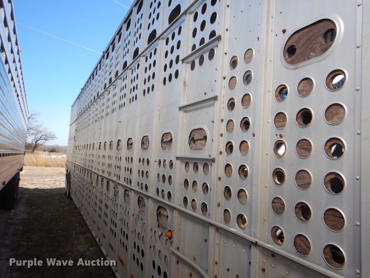 image for item DH5414 1991 Merritt livestock trailer