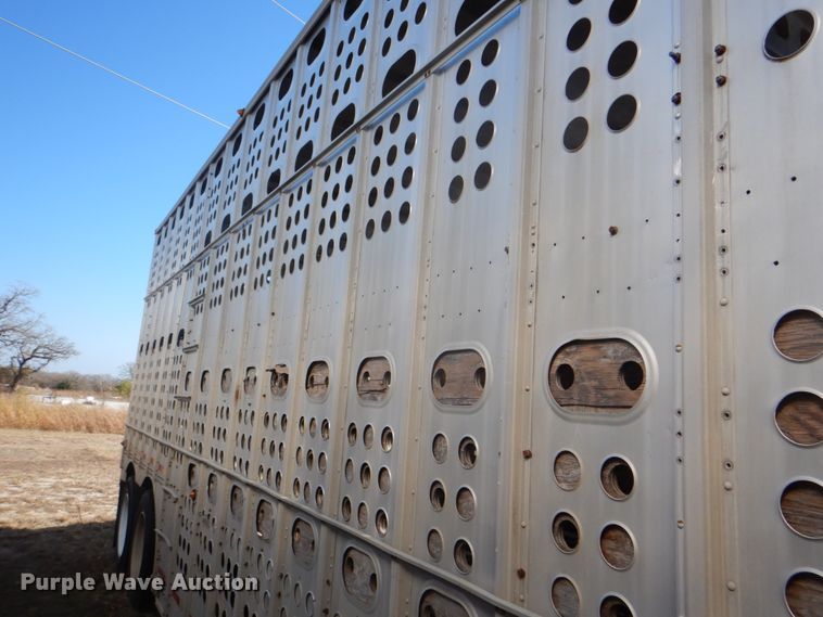 image for item DH5414 1991 Merritt livestock trailer