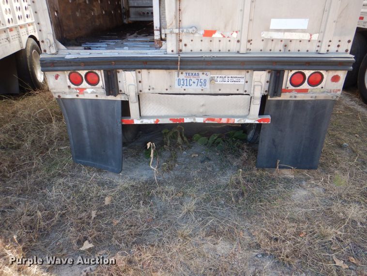 image for item DH5414 1991 Merritt livestock trailer