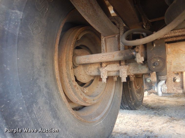 image for item DH5414 1991 Merritt livestock trailer