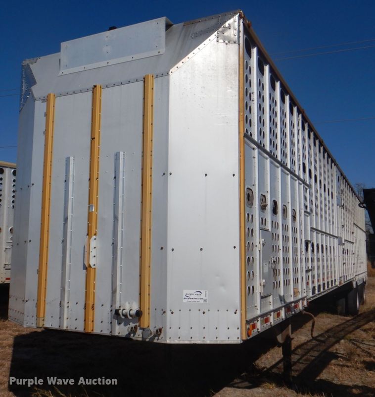 image for item DH5415 2002 Merritt livestock trailer