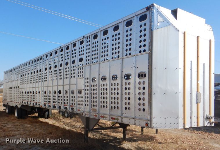 image for item DH5415 2002 Merritt livestock trailer
