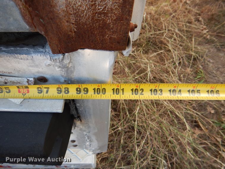 image for item DH5415 2002 Merritt livestock trailer