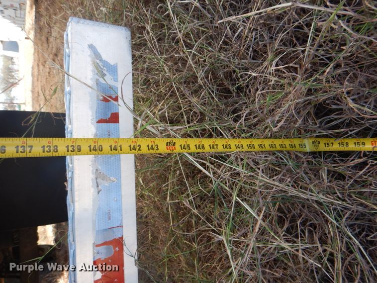 image for item DH5415 2002 Merritt livestock trailer