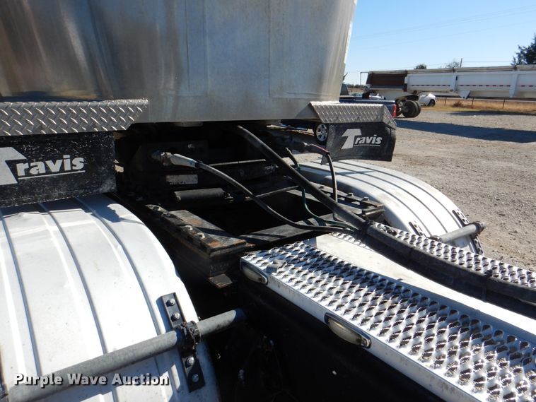 image for item DH5417 1995 Peterbilt 378  semi truck