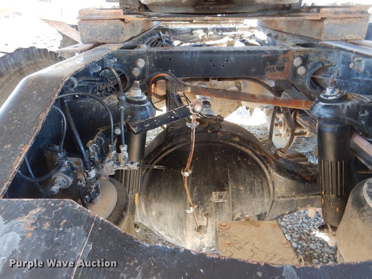 image for item DH5417 1995 Peterbilt 378  semi truck