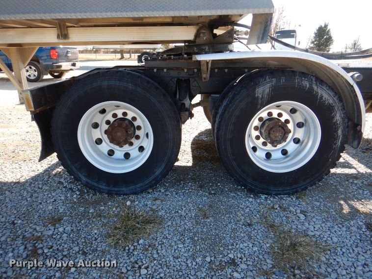 image for item DH5417 1995 Peterbilt 378  semi truck