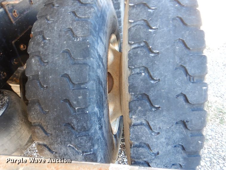 image for item DH5417 1995 Peterbilt 378  semi truck