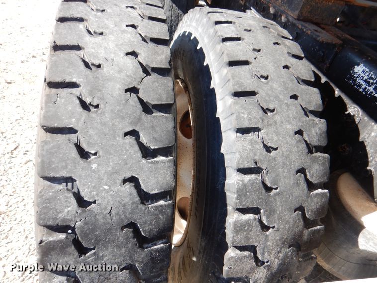 image for item DH5417 1995 Peterbilt 378  semi truck