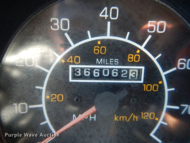 image for item DI1007 1997 Kenworth T800  dump truck