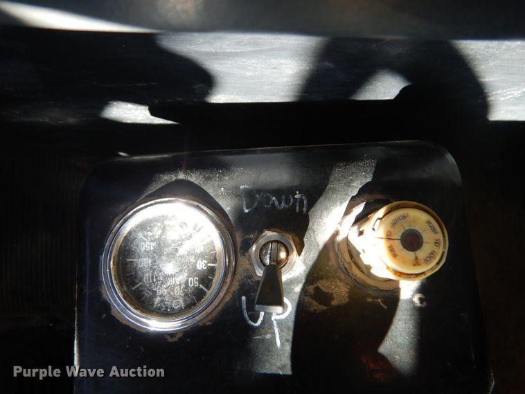 image for item DI1007 1997 Kenworth T800  dump truck