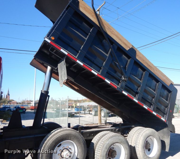 image for item DI1007 1997 Kenworth T800  dump truck