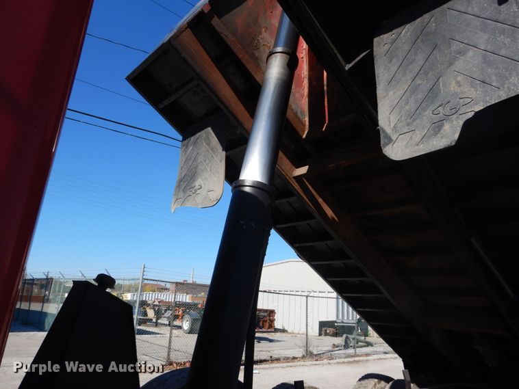 image for item DI1007 1997 Kenworth T800  dump truck