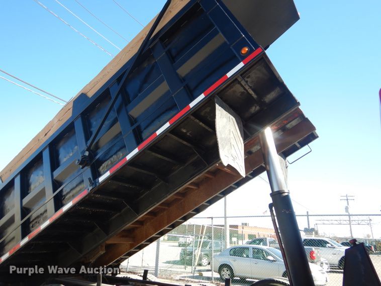 image for item DI1007 1997 Kenworth T800  dump truck