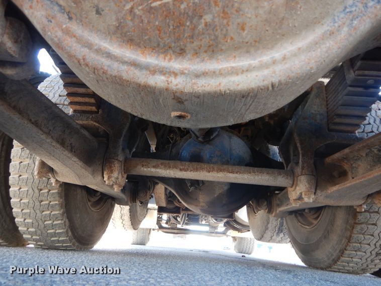 image for item DI1007 1997 Kenworth T800  dump truck