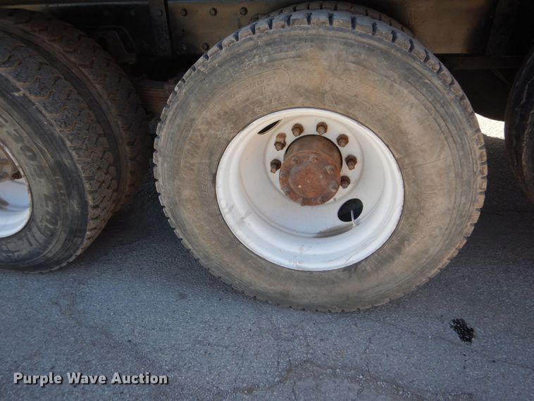 image for item DI1007 1997 Kenworth T800  dump truck