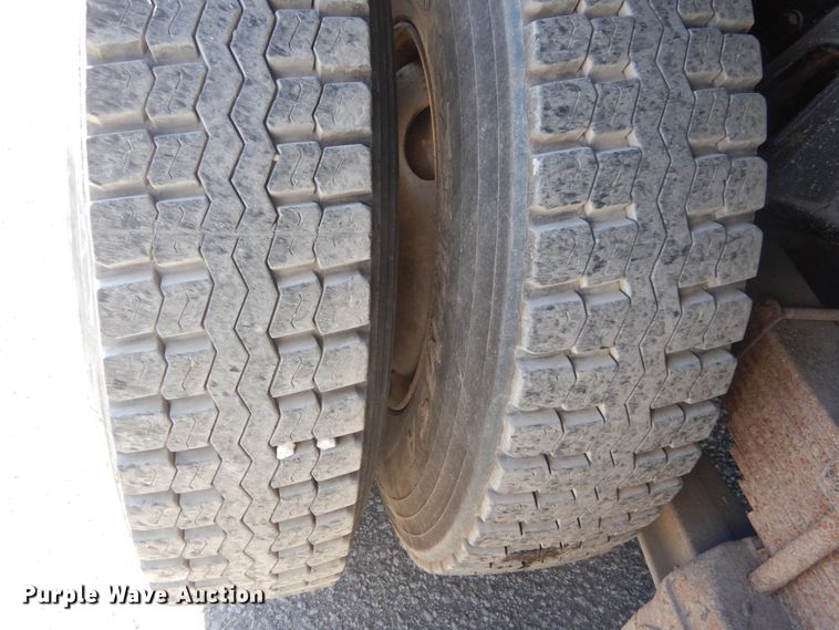 image for item DI1007 1997 Kenworth T800  dump truck