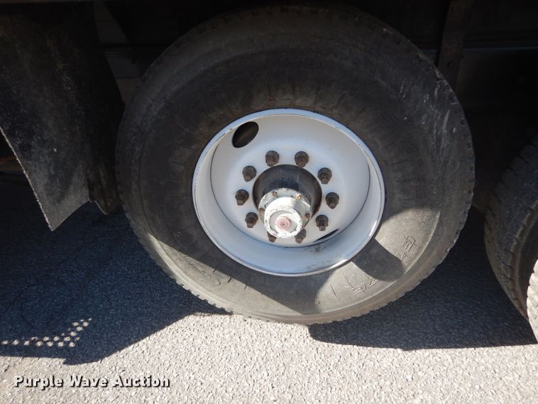 image for item DI1007 1997 Kenworth T800  dump truck