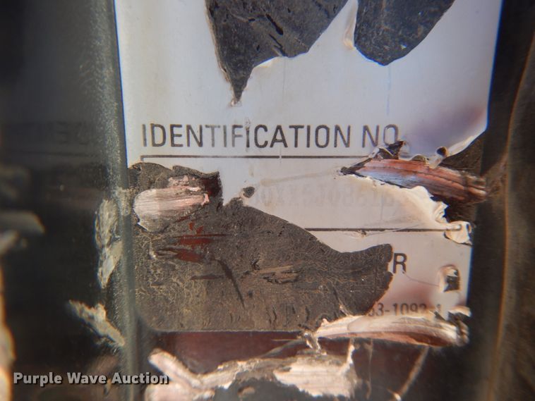 image for item DI1010 2005 Kenworth T800  semi truck with crane