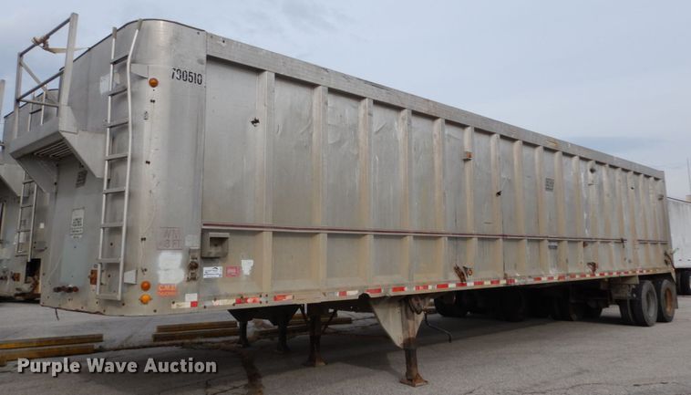image for item DI1068 1995 East walking floor trailer