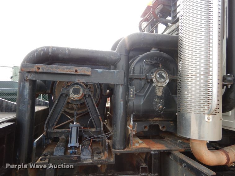 image for item DI1071 2005 Mack CV713  winch truck