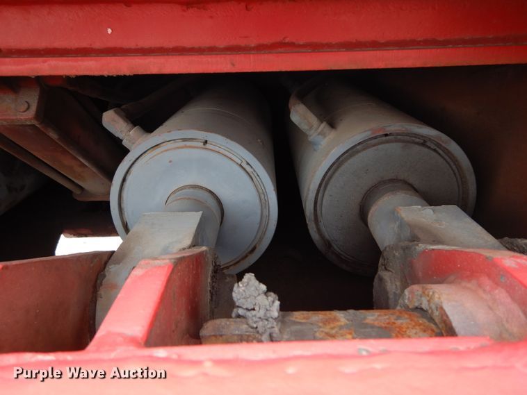 image for item DI1072 1987 Talbert lowboy equipment trailer