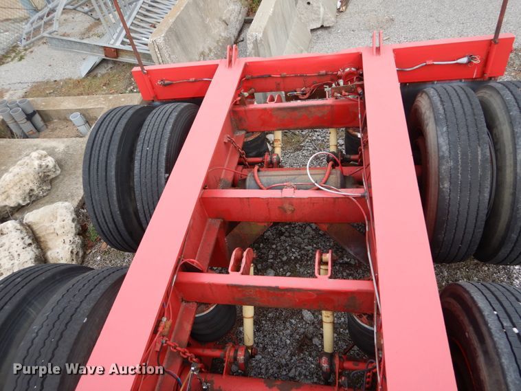 image for item DI1072 1987 Talbert lowboy equipment trailer