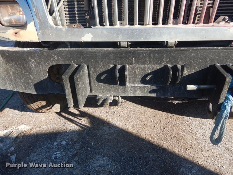 image for item DI1075 2003 International 7400  dump truck