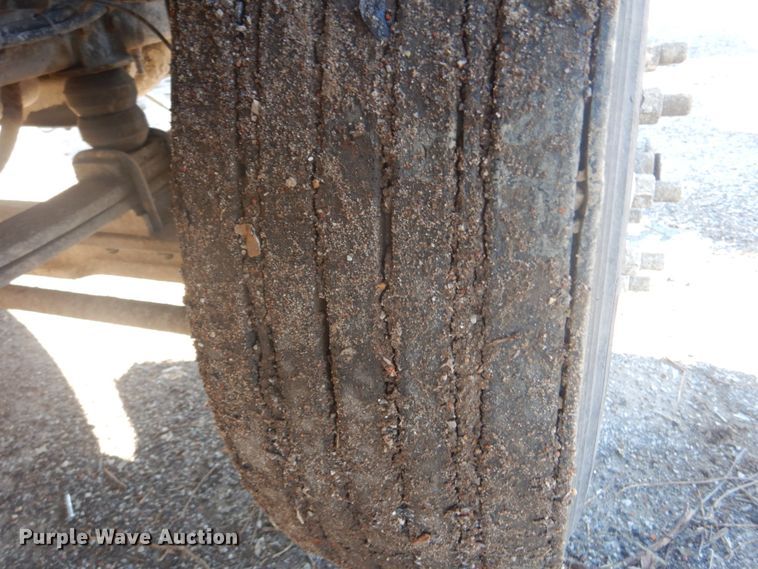 image for item DI1075 2003 International 7400  dump truck