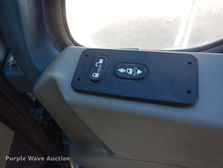 image for item DI1077 2010 International ProStar  semi truck