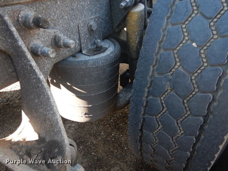 image for item DI1077 2010 International ProStar  semi truck