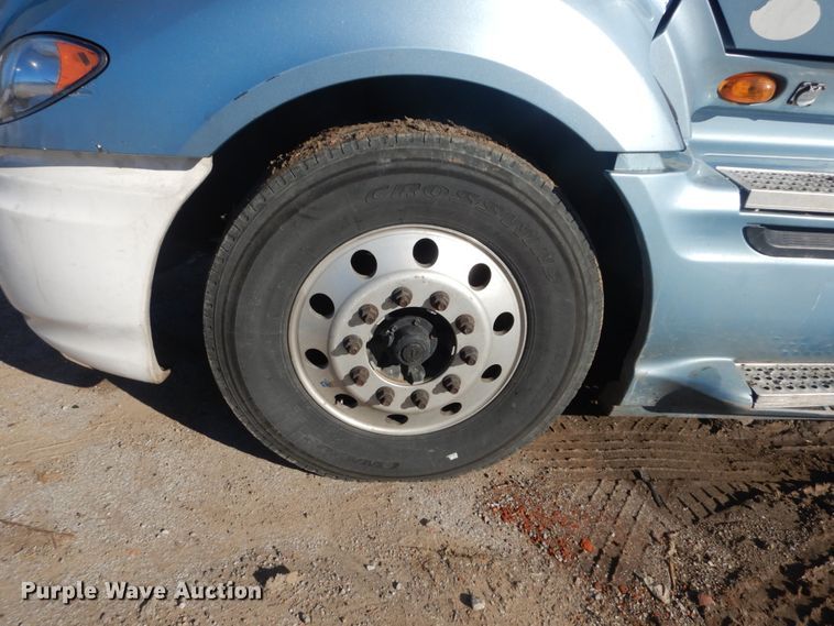 image for item DI1077 2010 International ProStar  semi truck