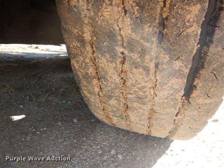 image for item DI1077 2010 International ProStar  semi truck