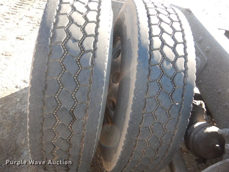 image for item DI1077 2010 International ProStar  semi truck