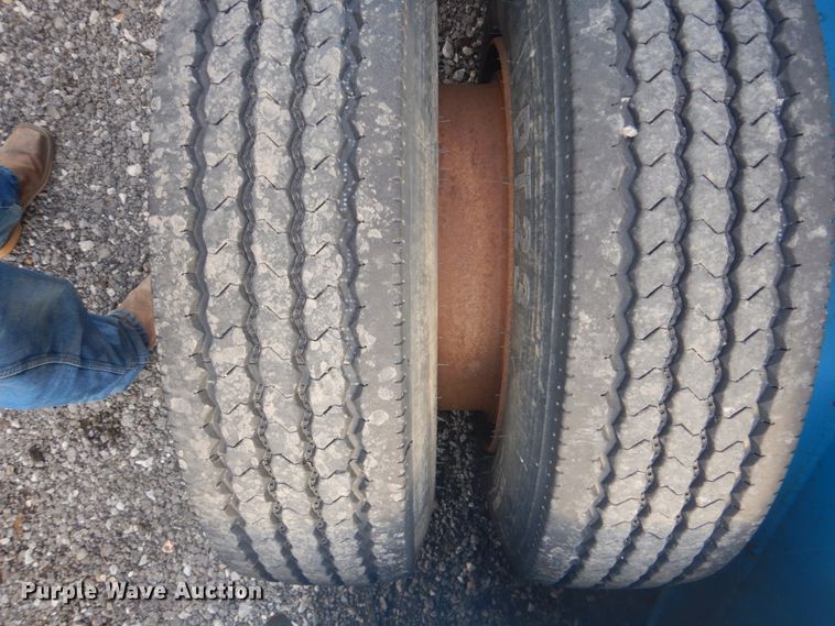 image for item DI2390 1987 Eager Beaver 50HG/HS50-TON lowboy equipment trailer