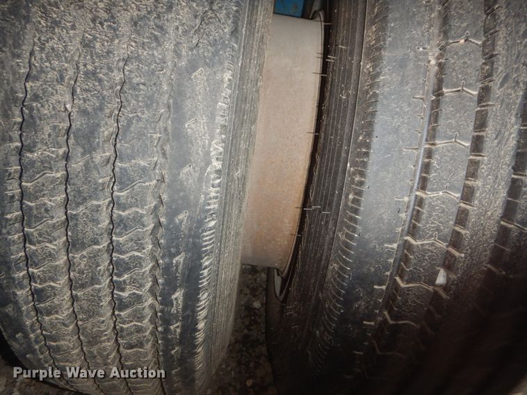 image for item DI2390 1987 Eager Beaver 50HG/HS50-TON lowboy equipment trailer